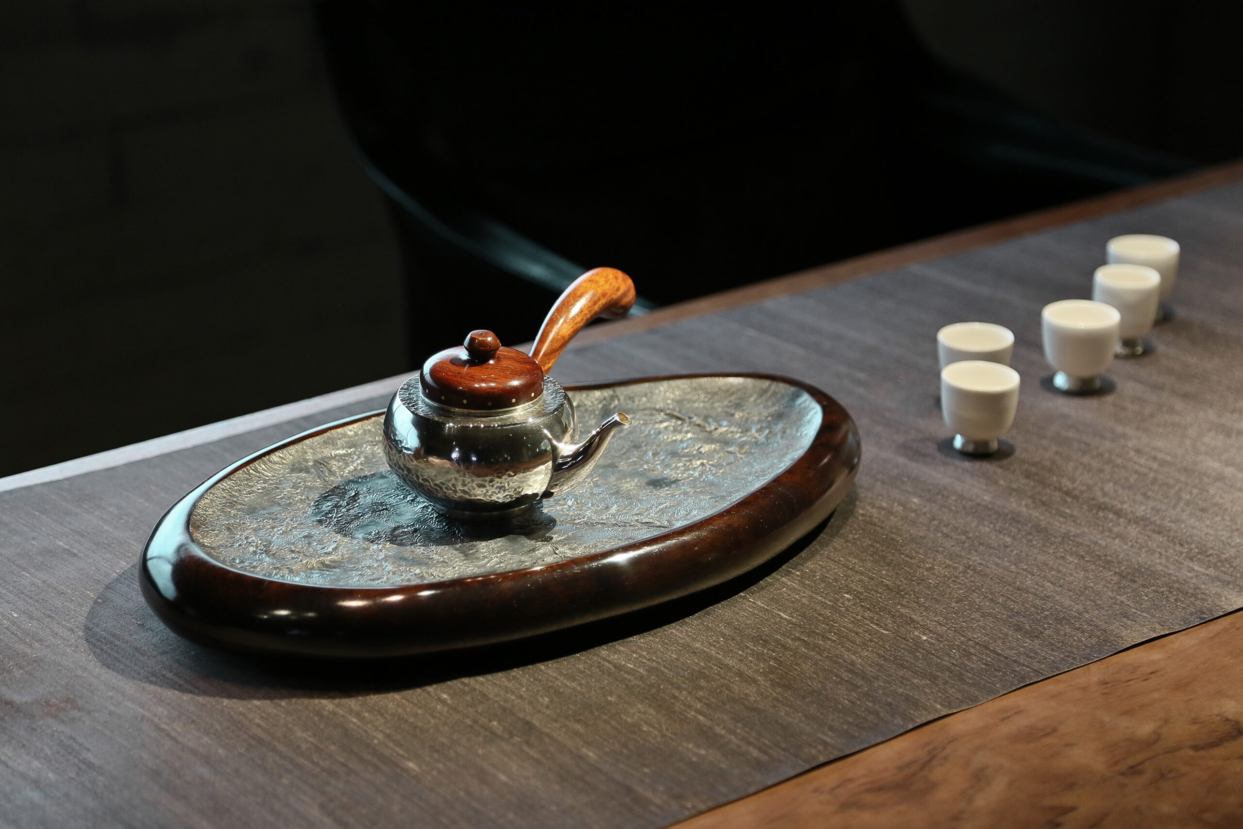 Kjfwhiuwlegmjij381h3