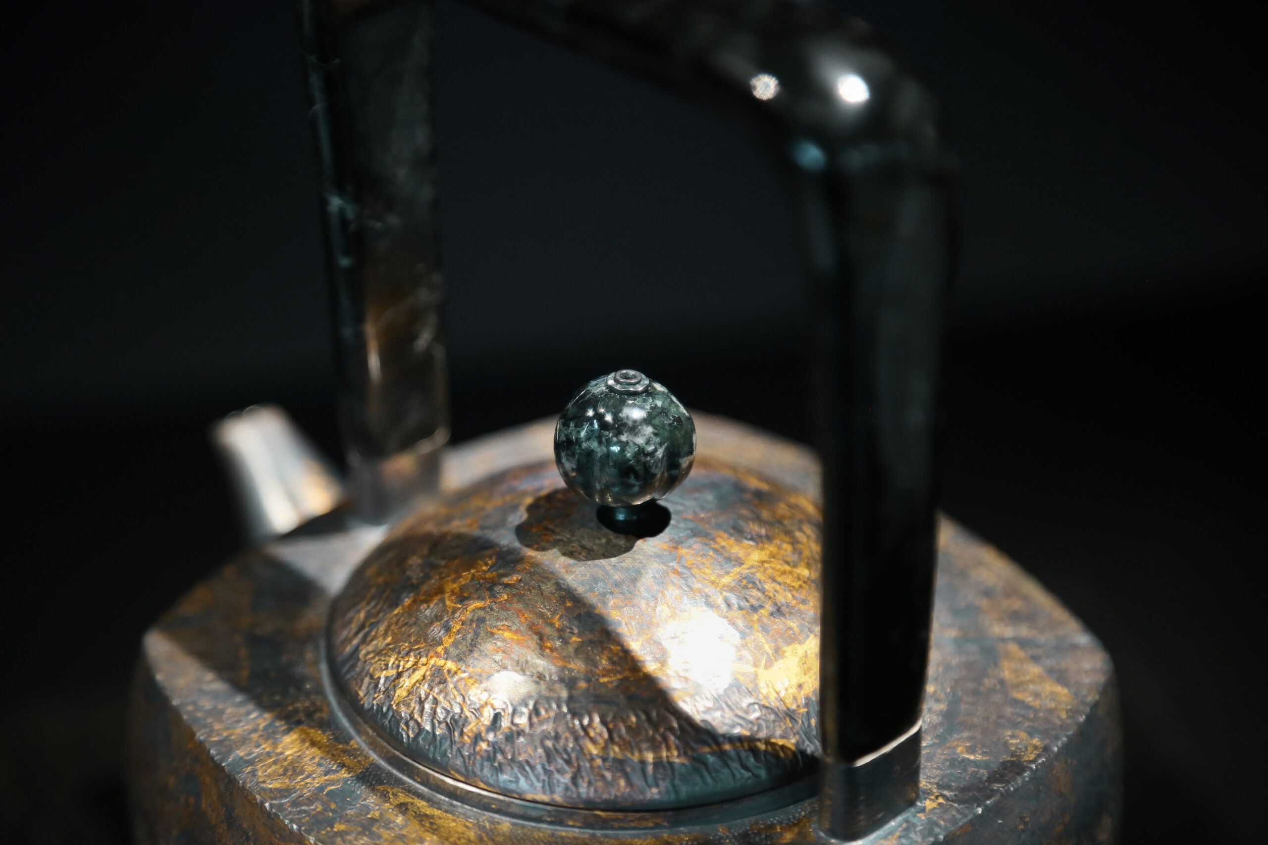 Kjfwhiuwlegmjij381h6